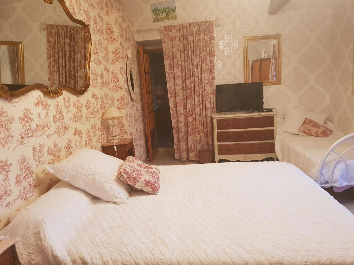 La Providence Hotel Illiat Kültér fotó